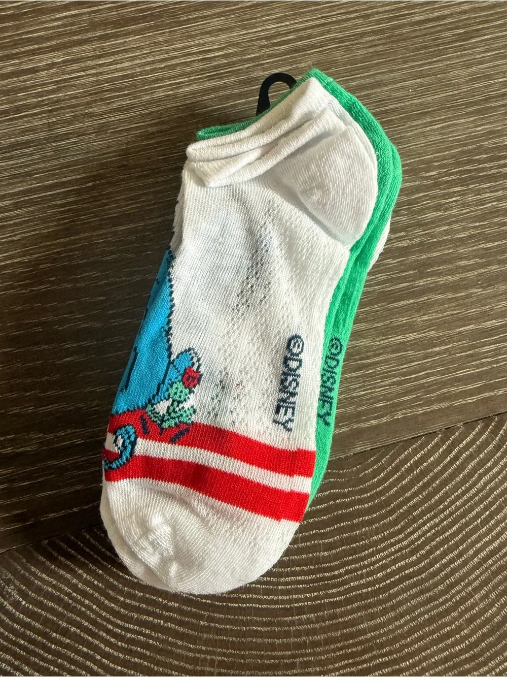 NWT 3 pairs of Winnie the Pooh Ankle Socks size 4-10